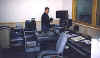 instudio299.jpg (40067 bytes)